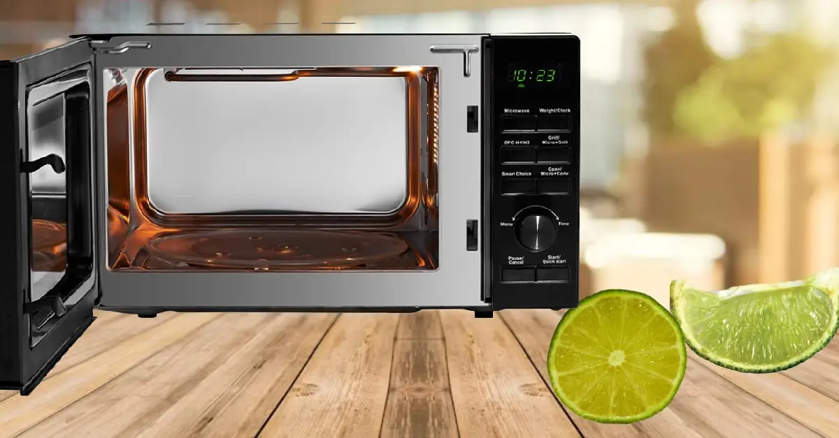 How to Clean a Microwave Oven